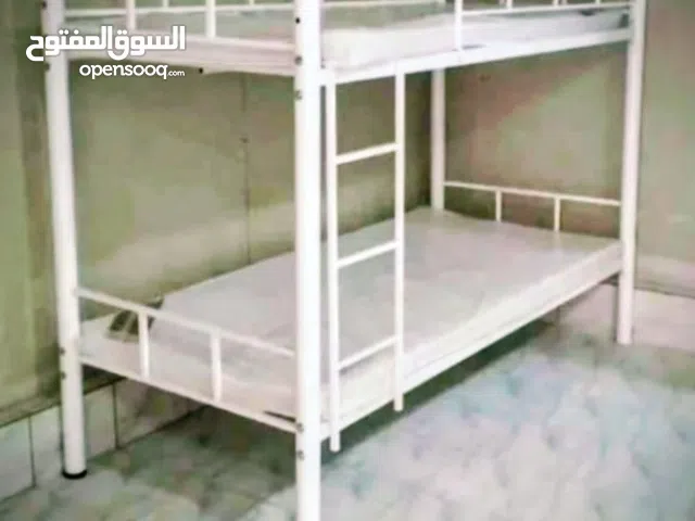 سرير حديد دورين استعمل خفيف لوان بيج 25 دينار