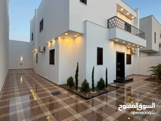 350 m2 More than 6 bedrooms Villa for Sale in Tripoli Ain Zara