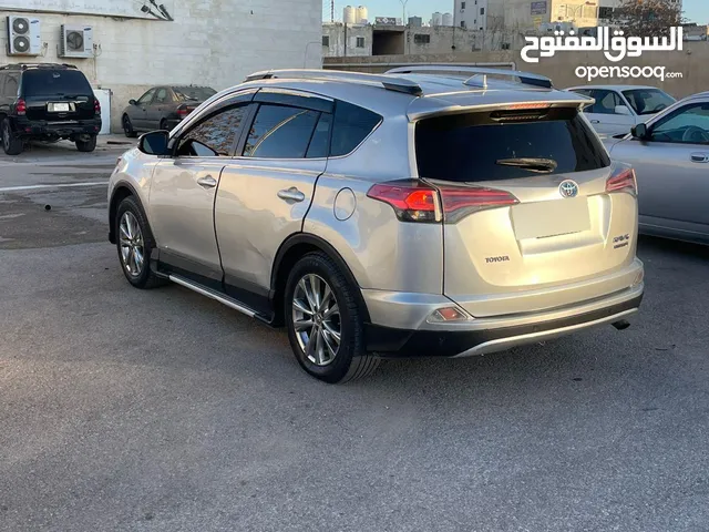 Used Toyota RAV 4 in Amman