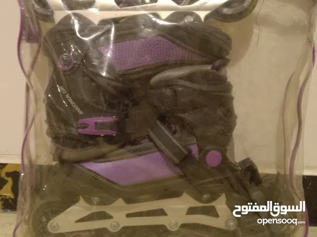 حذاء تزلج للبيع باله اروبي مستعمل قليل