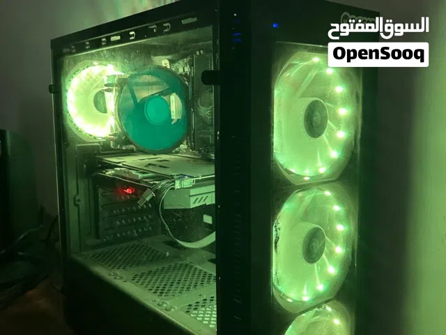 جهاز كمبيوتر شبه جديد