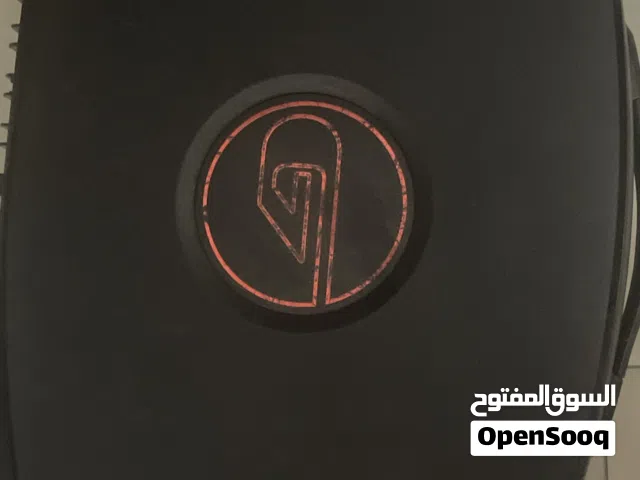 شاشة العاب مستعمل في حال جيدة