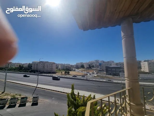 440m2 5 Bedrooms Villa for Sale in Amman Airport Road - Manaseer Gs