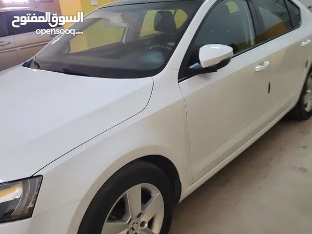 سكودا اوكتافيا 2017