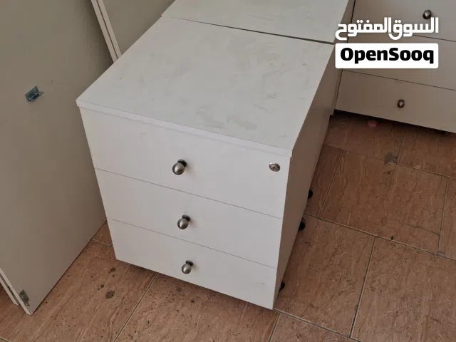 مكتب للبيع