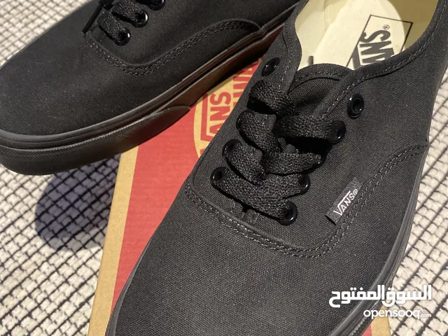 Black Comfort Shoes in Al Riyadh