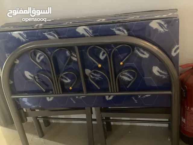 للبيع سرير قابل طي او اغلاق
