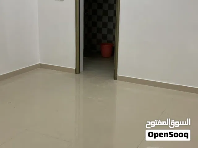 150 m2 3 Bedrooms Apartments for Rent in Muscat Seeb