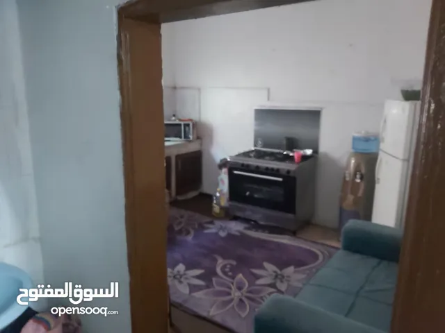 82 m2 2 Bedrooms Townhouse for Sale in Zarqa Al Sukhneh