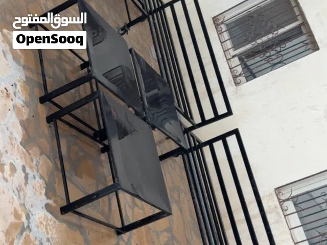 طقم جلسة حديد للبيع يتكون من كنب + طاولات