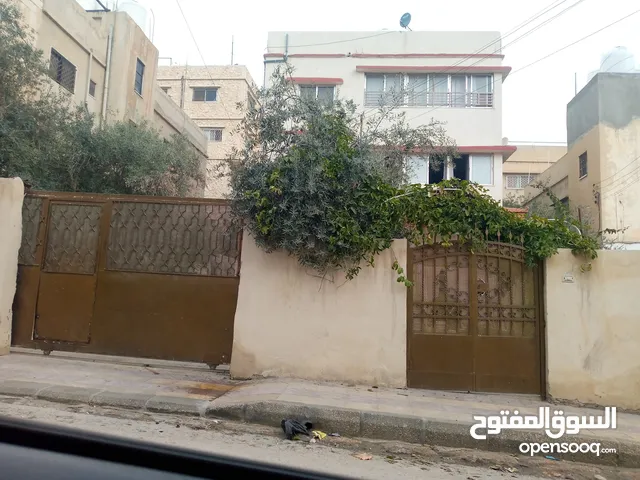  Building for Sale in Zarqa Hay Al Ameer Mohammad