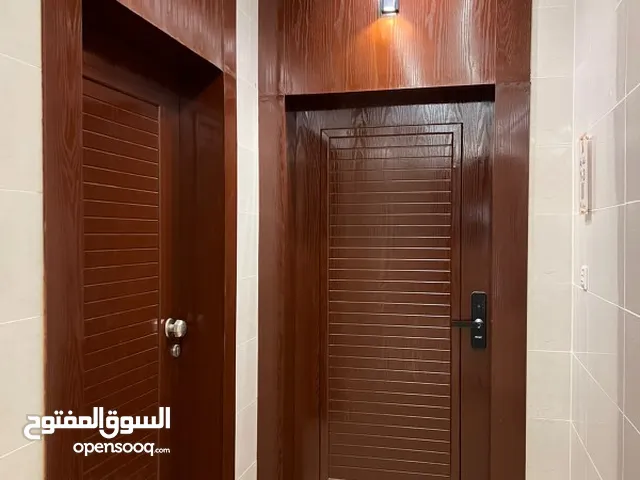 170 m2 5 Bedrooms Apartments for Rent in Jeddah Hai Al-Tayseer