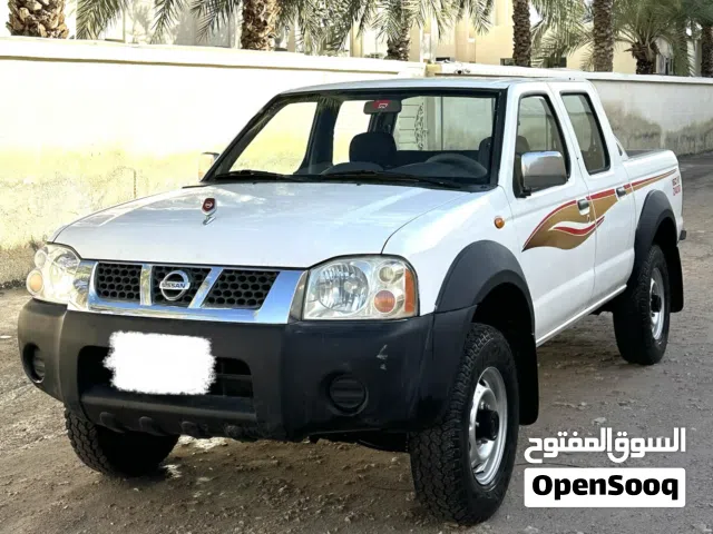 2008 نيسان داتسون