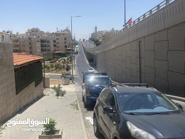 شقة طابق ارضي للبيع