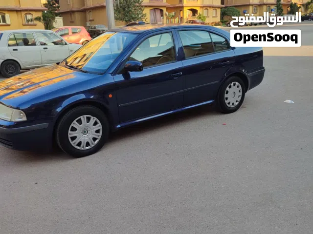 2001 سكودا اوكتافيا Standard