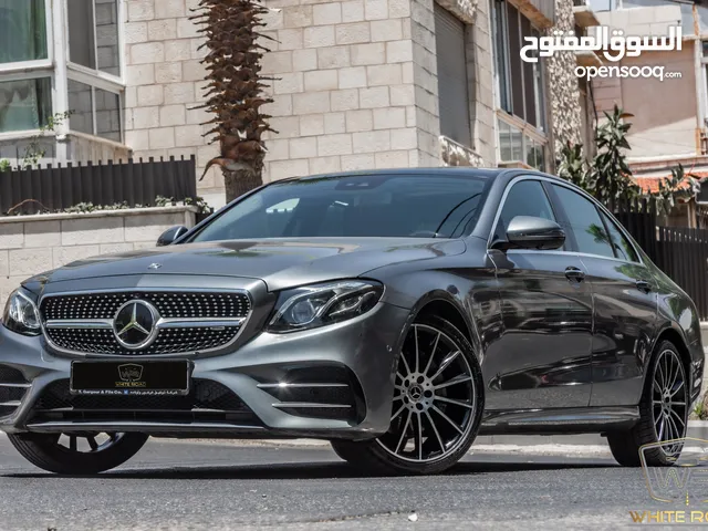 Mercedes E200 Amg kit 2017 Gasoline