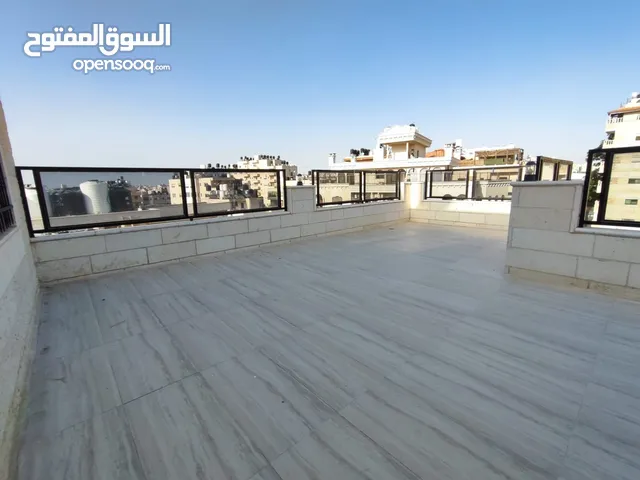 روف حصري فاخر للبيع – بيتونيا  إطلالة تحبس الأنفاس
