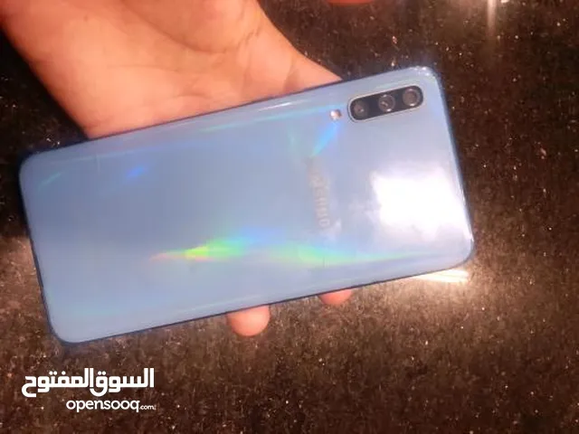 Galaxy A70 128g للبدل او للبيع