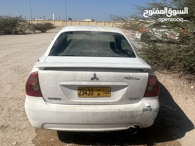 ميتسوبيشي ماكنا 2005