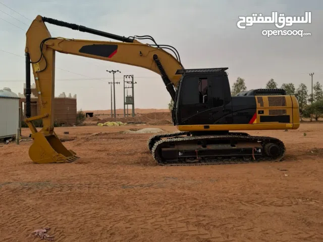 بكلين كاتر بيلر 325 للايجار