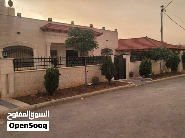 بيت للبيع الزرقاء الجديده