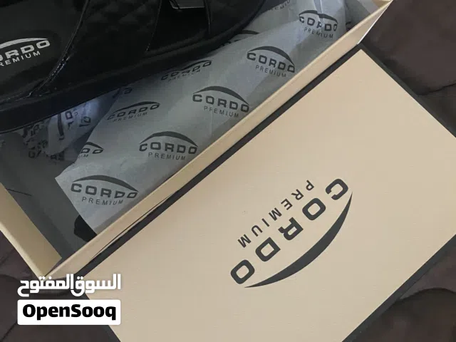 نعال ماركه كوردو قياس 42 اللون الآسود