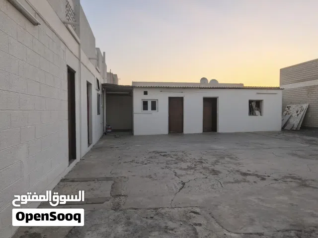 منزل شعبي الخوض - الجناح الاصفر