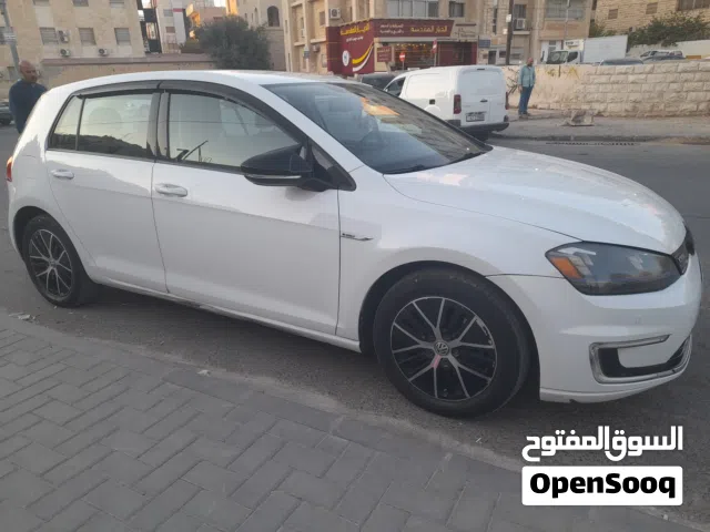 2016 فولكسفاغن جولف E-Golf