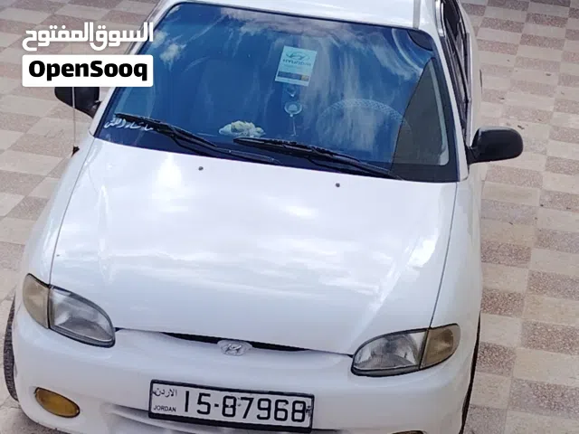 1997 هيونداي اكسنت GL