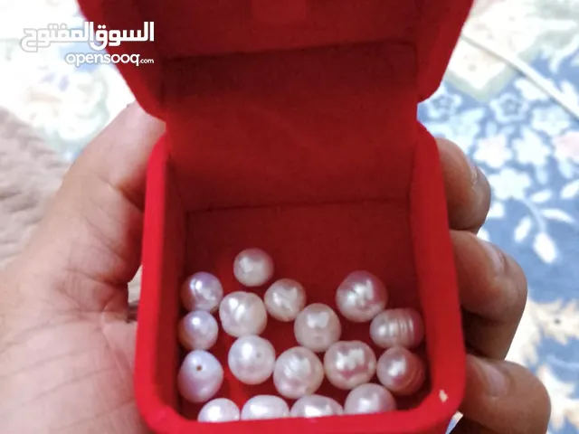 لؤلؤ طبيعي