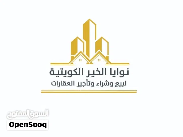 300 m2 More than 6 bedrooms Villa for Rent in Kuwait City Surra