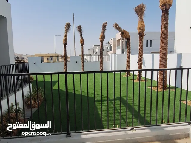1600 m2 More than 6 bedrooms Villa for Rent in Abu Dhabi Mohamed Bin Zayed City