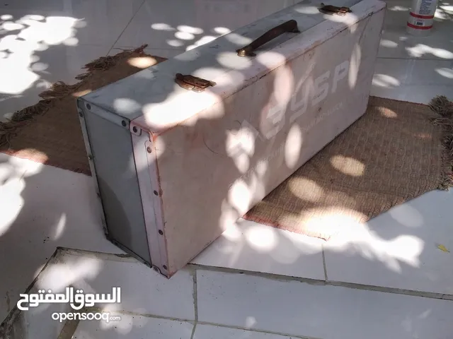 صندوق عده حجم كبير للبيع شغل عده وبؤخذ كميه كبيره