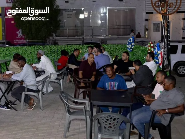 لعدم التفرغ تخفيض السعر للجادين4500 ريال كافيه متميز وشغال بالمعبيلة خلف مسقط مول للبيع لعدم التفرغ