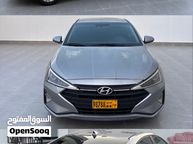 2020 هيونداي النترا SE