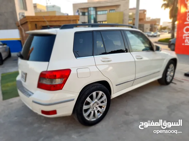 مرسيدس GLK350 موديل 2012 بيع او استبدال بسيارة 3 صفات.