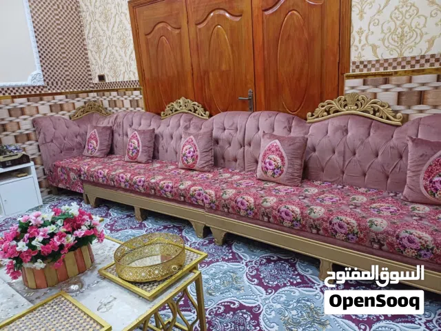 قنفات بحالة ممتازة أخو الجديد يعادلن طخمين لان كلش هوايه 8قطع .....4 قطع كل وحدة  قياسه مترتين