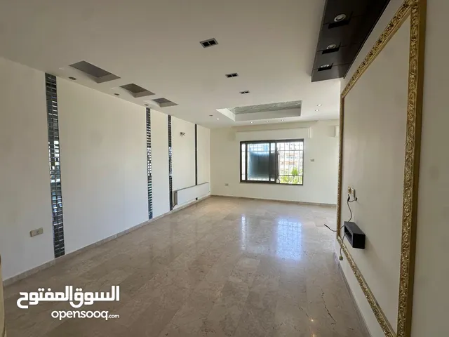 شقه شبه مفروشه للايجار في الرابيه ( Property 41234 )-174865440