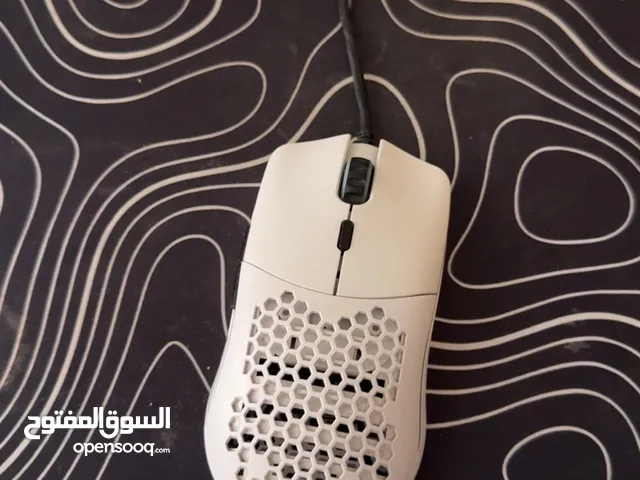 ماوس قلوريس موديل o (ماوس قيمنق) مع كرتونتو