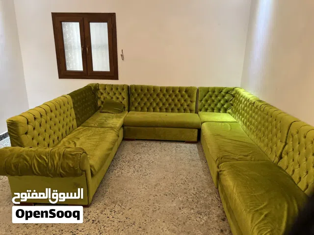 جلسة نظيفة جدا للبيع المكان النوفليين