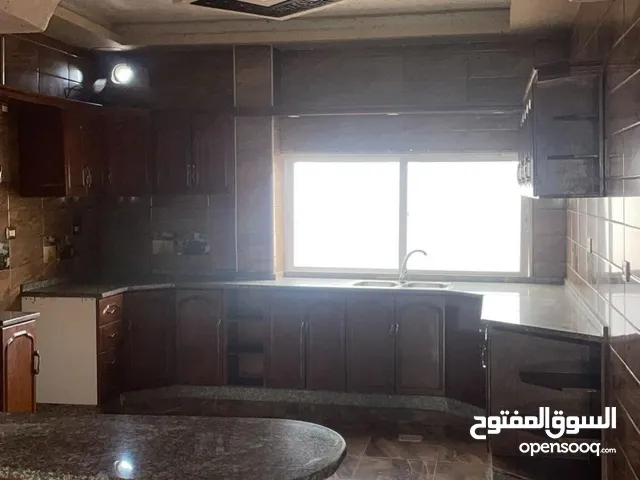 150 m2 5 Bedrooms Townhouse for Rent in Irbid Bushra