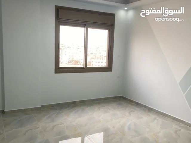 300 m2 3 Bedrooms Apartments for Sale in Zarqa Al Zarqa Al Jadeedeh