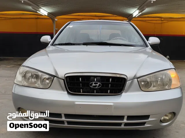 2002 هيونداي افانتي Limited