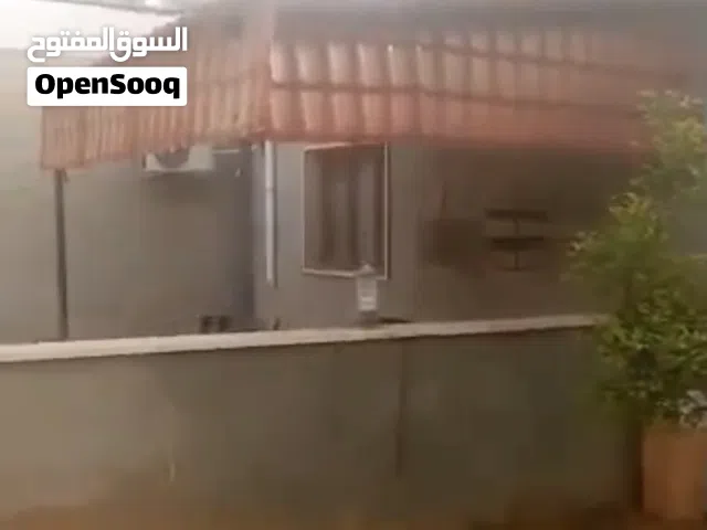 ارض طريق المشتل