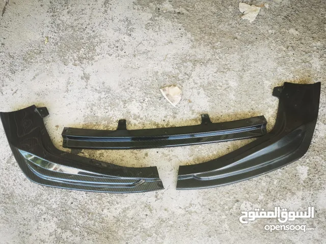 زايده أماميه فيبر كربون أماميه لكسز is