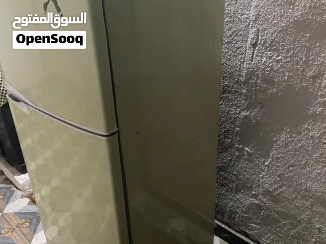 فلاجه نضيفه وتخبل تبريد حلو فريز يجمد فلاجه عليها لأعتماد