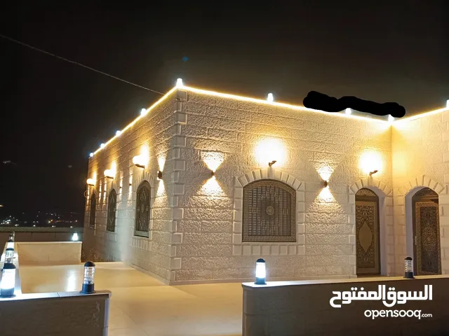 162 m2 4 Bedrooms Townhouse for Sale in Mafraq Bala'ama