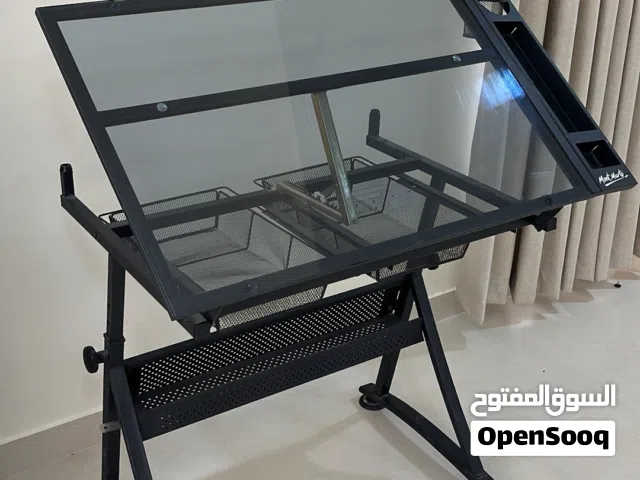 طاولة هندسية من mont mart