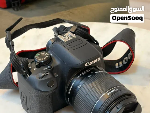 للبيع كاميرا Canon EOS 700D
