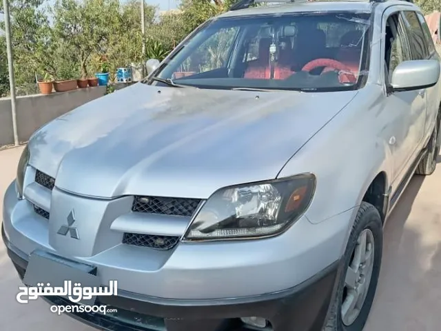 Used Mitsubishi Outlander in Ajloun